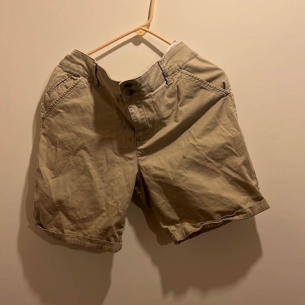 Lee Khaki Shorts